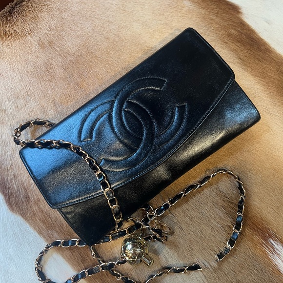 Chanel Double Flap Pouch🥰Rare vntg 🥰Super Attractive🥰 Beautiful piece Authentic💯 - Picture 7 of 16